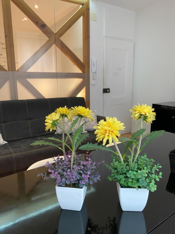 Apartment Beco Das Farinhas Lisbon Luaran gambar